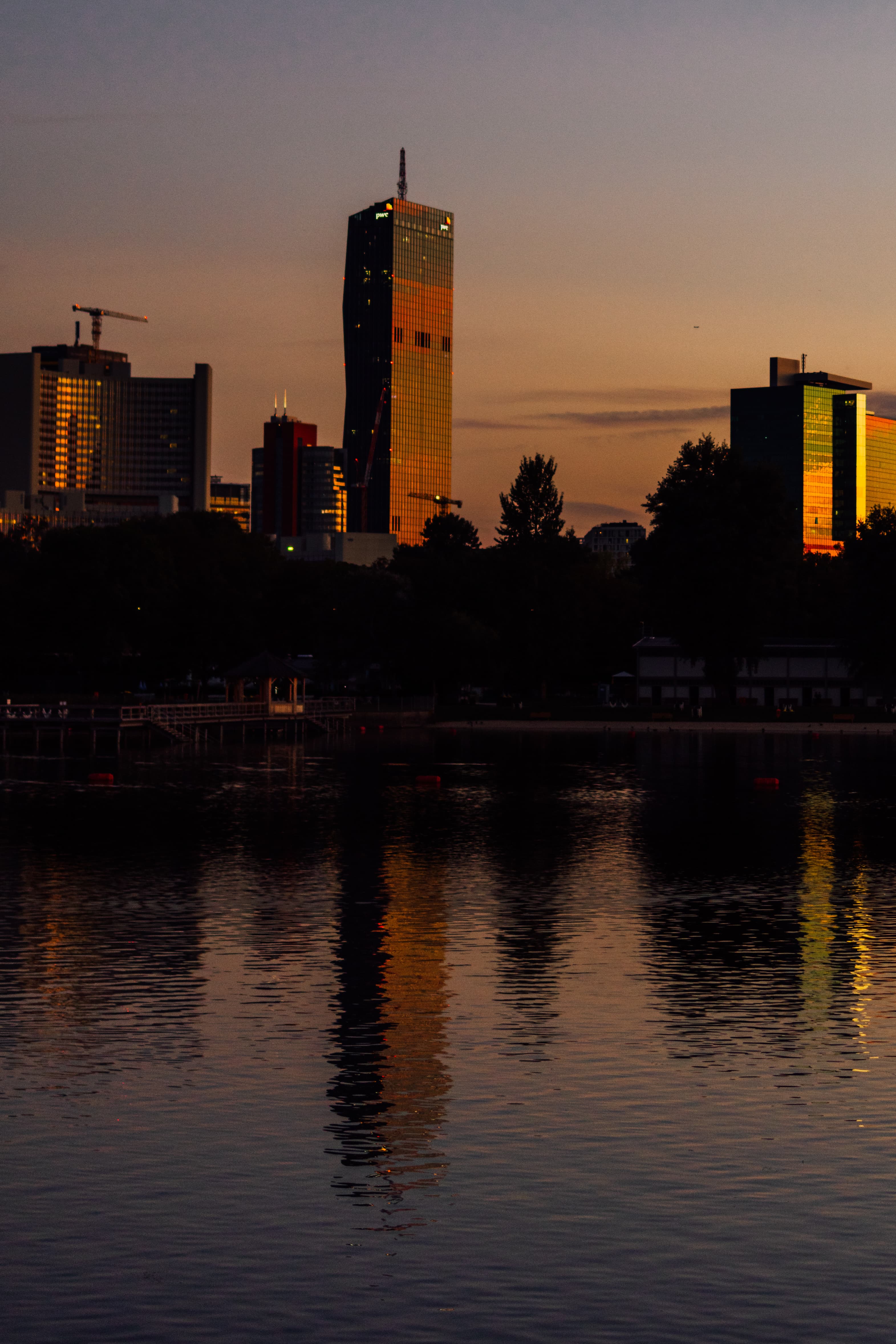Tower_1_r9yvsl